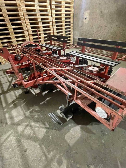 Sprzedam sadzarkę do ziemniaków