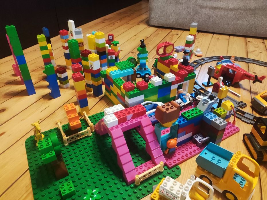 Mega duży zestaw LEGO Duplo tory samochody