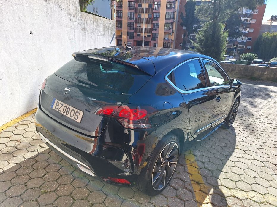 200CV lindíssimo,  novo aceito retoma