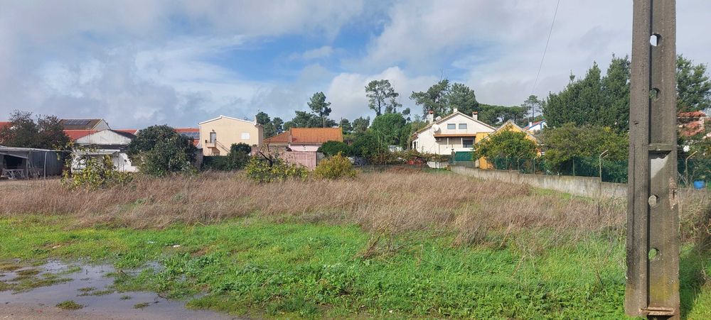 Terreno urbano 1.842 m2 - Qta do Anjo -Palmela