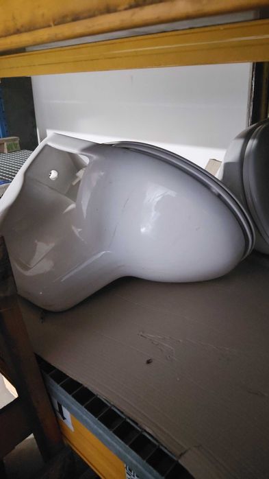 Toaleta, umywalka, Pisuar