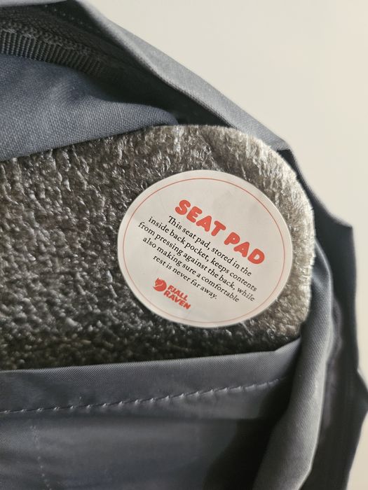 Plecak miejski Kanken kolor grafitowy. Model numer 23510