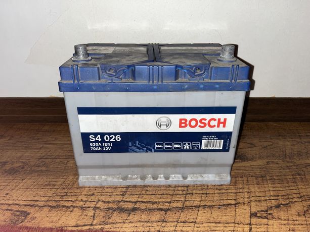 Продам акумулятор Bosch 630a 70Ah 12V