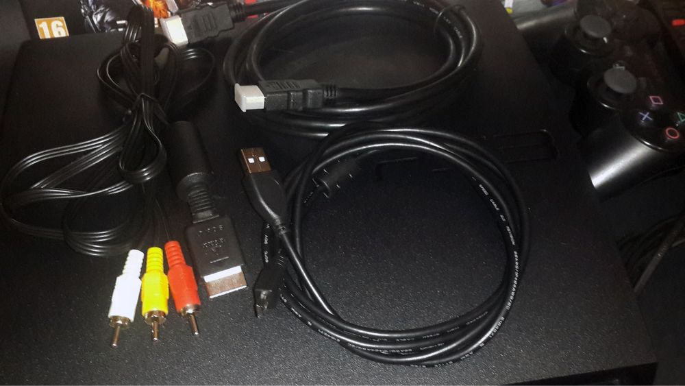 Приставка Sony PlayStation 3 Slim | PS3 / 250GB/ Офіційна/Без втручань