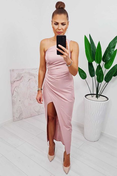 Sukienka długa na jedno ramię pudrowy róż brokat katniss wesele 44