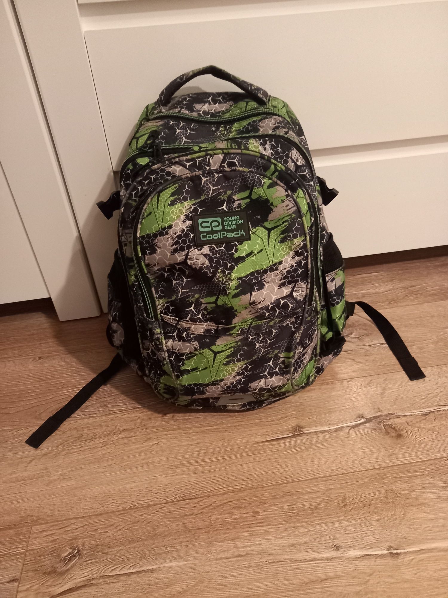Plecak Coolpack mlodziezowy bardzo praktyczny