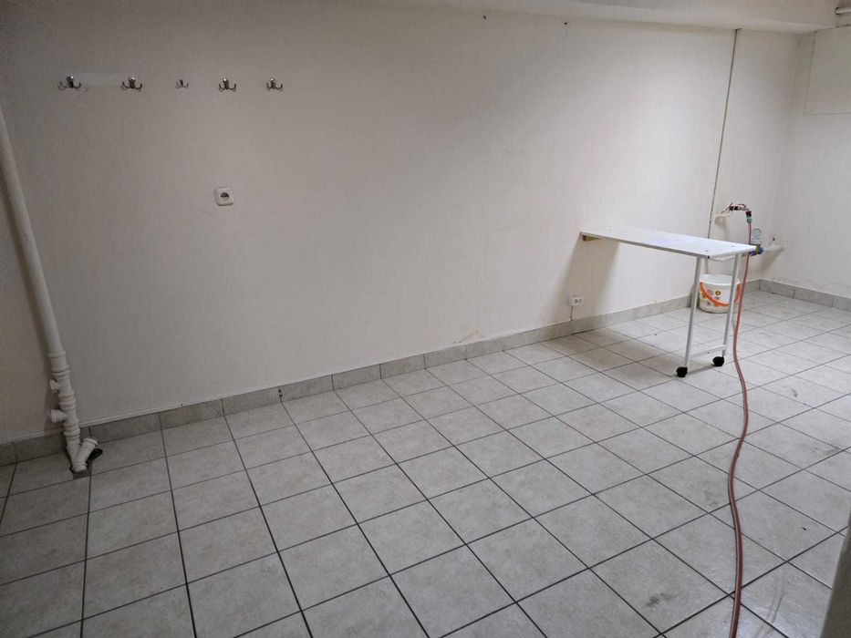 Wynajmę lokal w piwnicy przy głównej ulicy Wyszków ul.PUŁTUSKA 22B