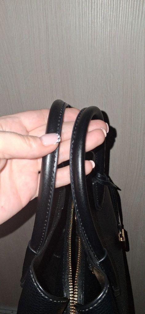 Nowa MK torebka michael kors Mercer czarna ze złotymi dodatkami piękna