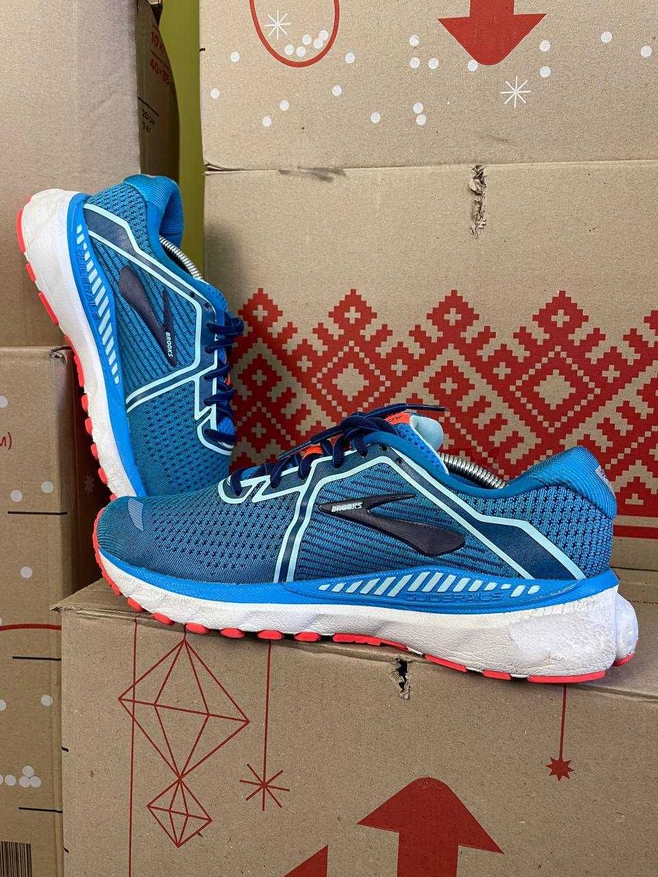 Жіночі спортивні кросівки brooks adrenaline 20 gts