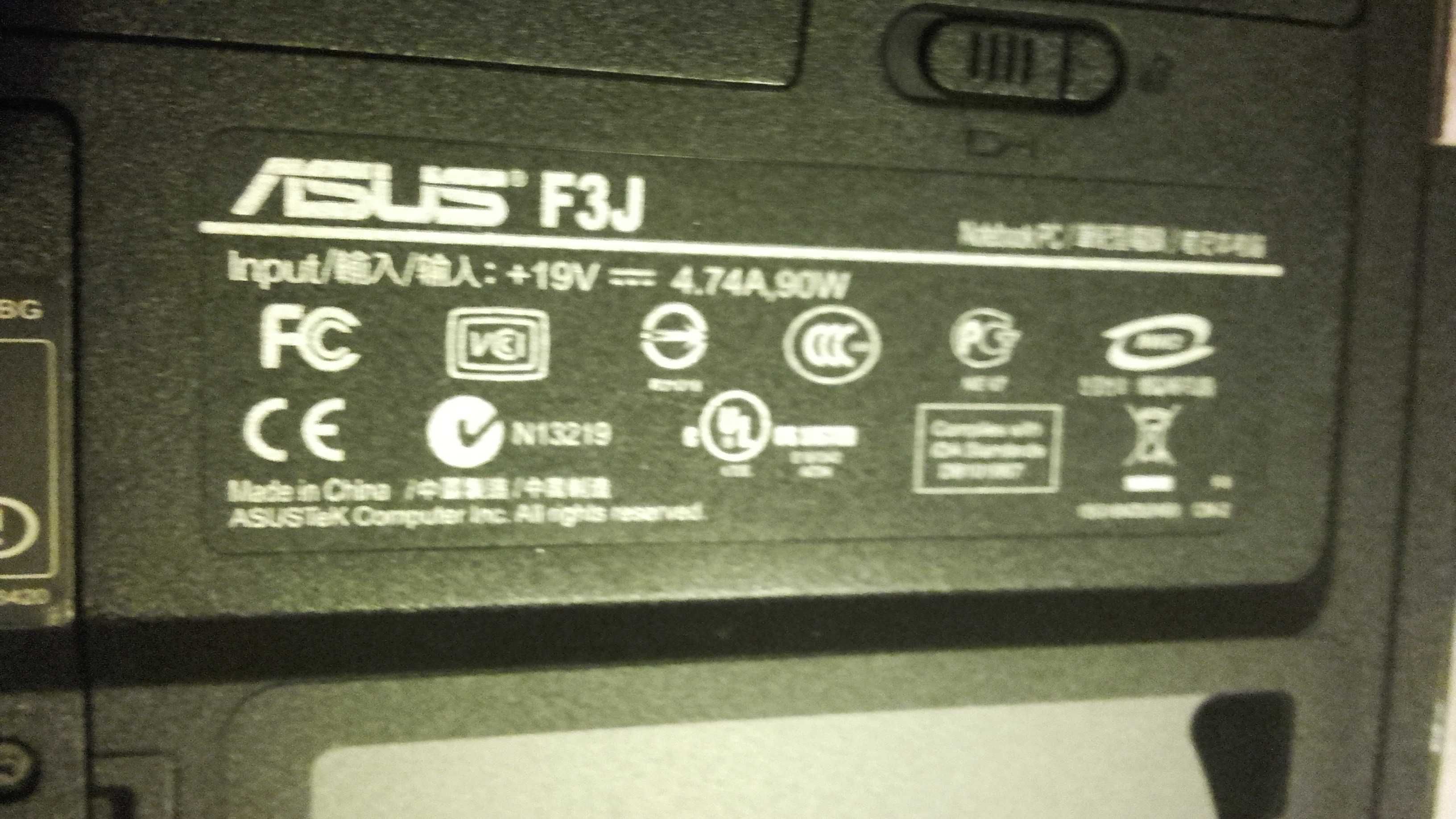 Computador portátil ASUS para recuperar peças