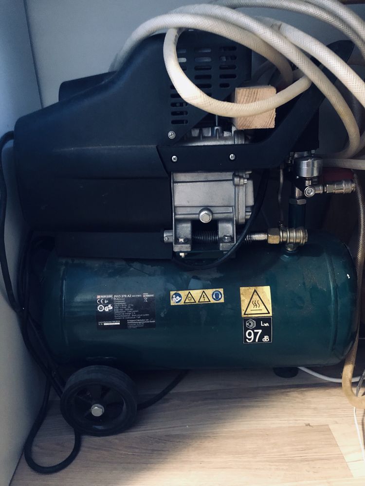 Compressor de Ar Parkside com Conjunto Pneumático