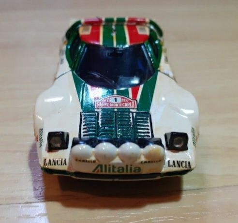 Miniatura antiga Lancia Stratos esc.1/43