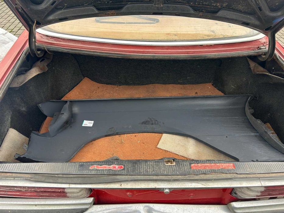 Mercedes W116 - do remontu