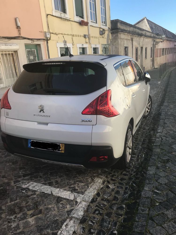 PEUGEOT 3008 Hybrid4 Full Optional