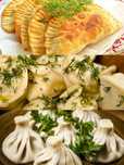 Домашние чебуреки пельмени хинкали