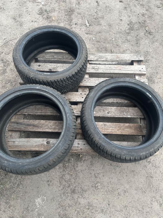 Opony zimowe 235/40 R18