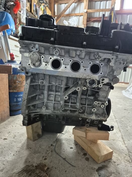 Silnik n43b20a uszkodzona panewka