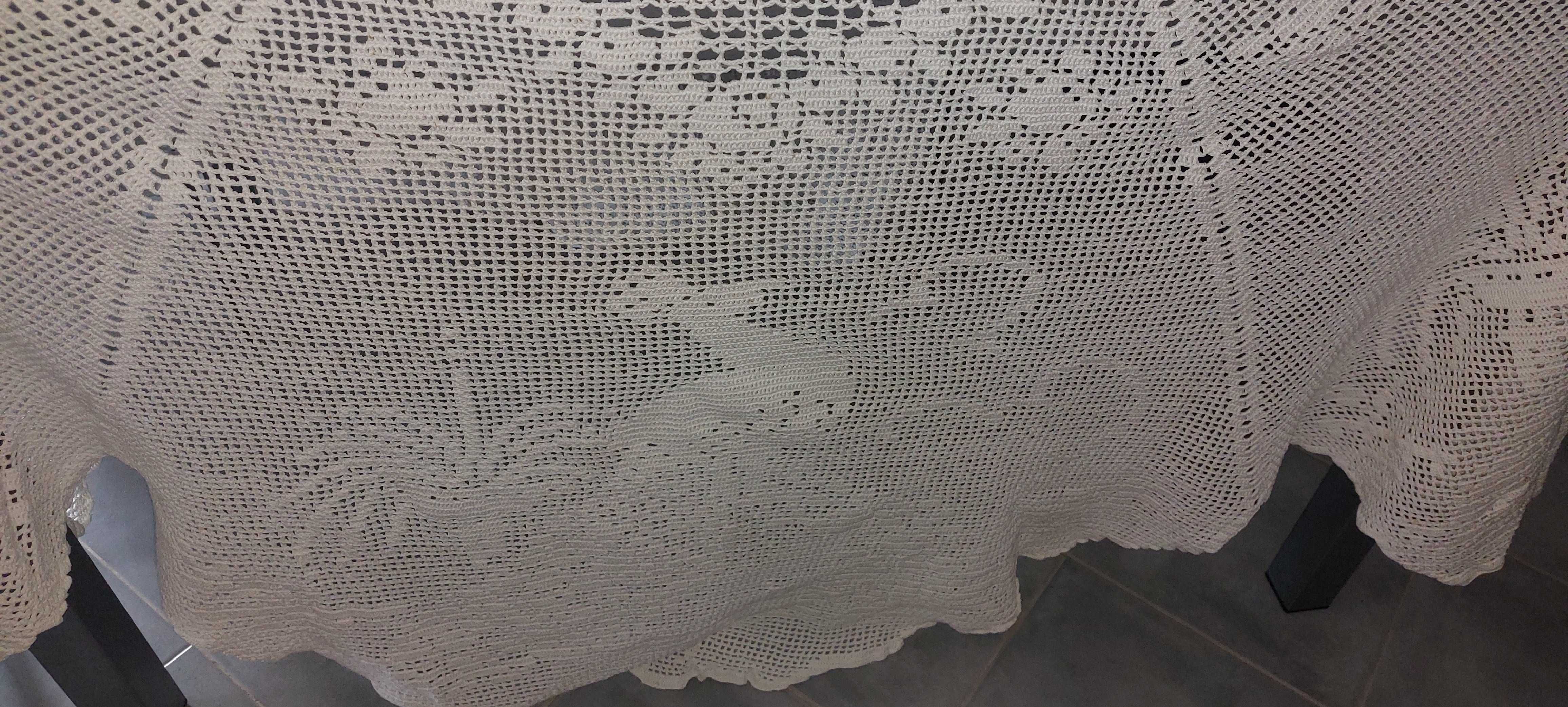 Toalha Redonda em Crochet