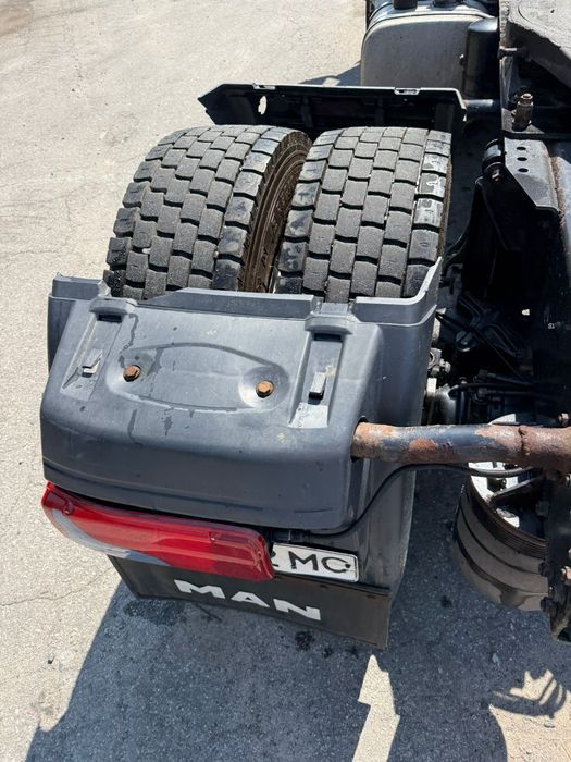 Продам Тягач MAN