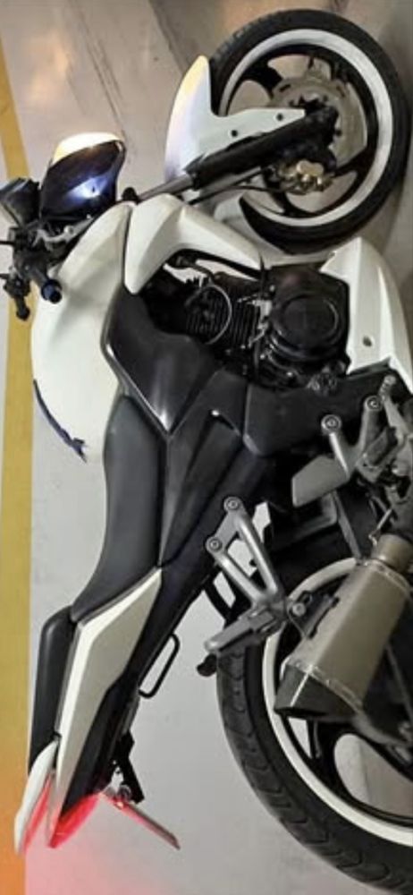 Moto sym wolf 125