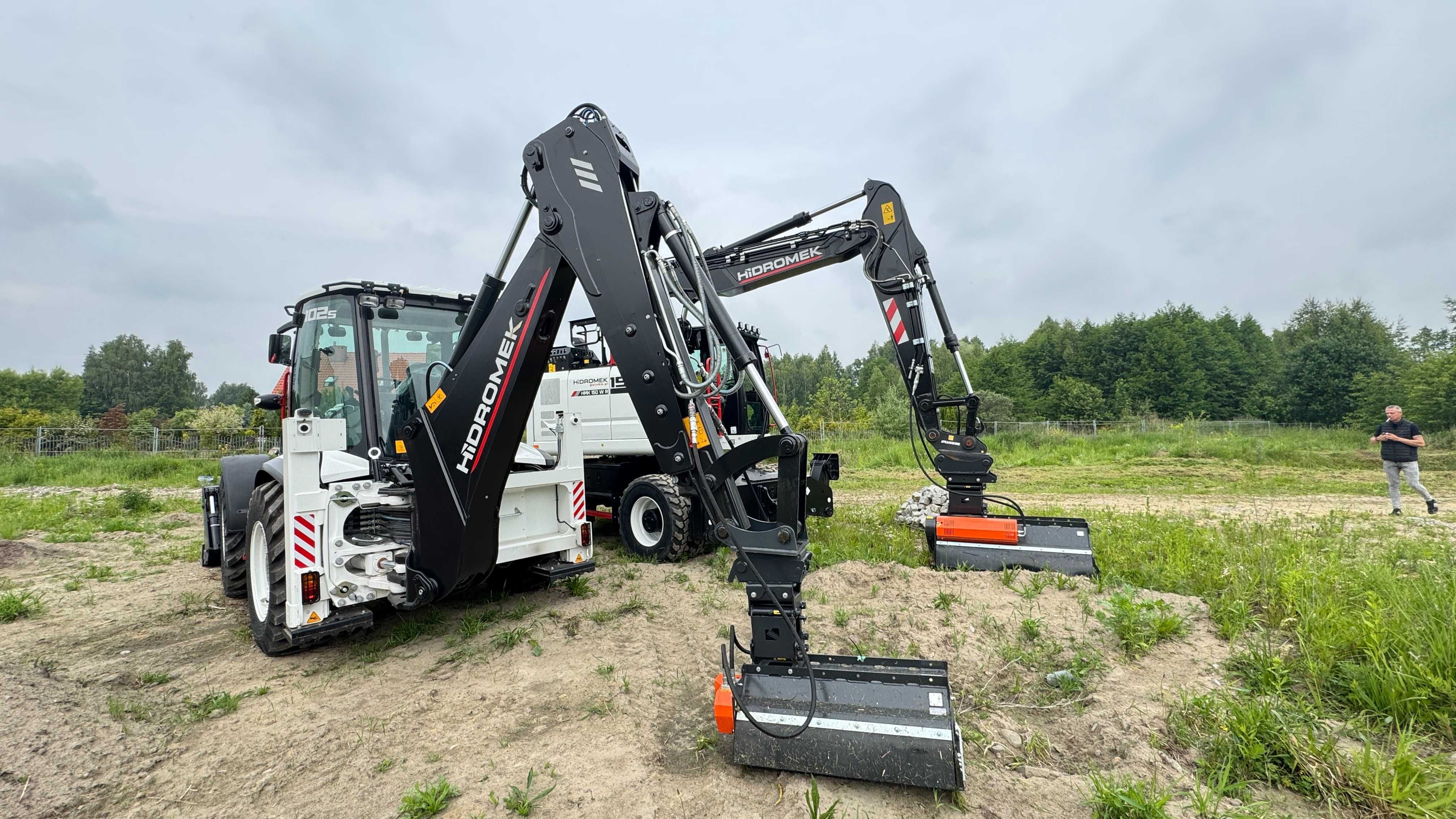 Hidromek 102S Rowne koła; Klima 2024 nowy