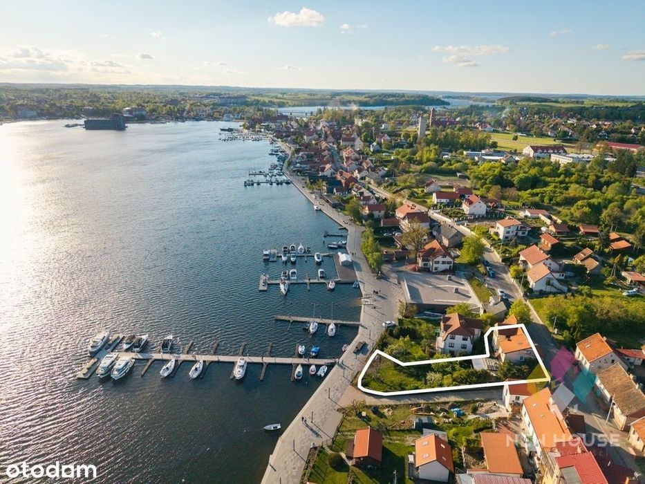 Mikołajki, promenada z dojściem do jeziora, marina