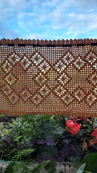 Zazdroska/ ozdoba okna 22x86 beżowa ręcznie dziergana