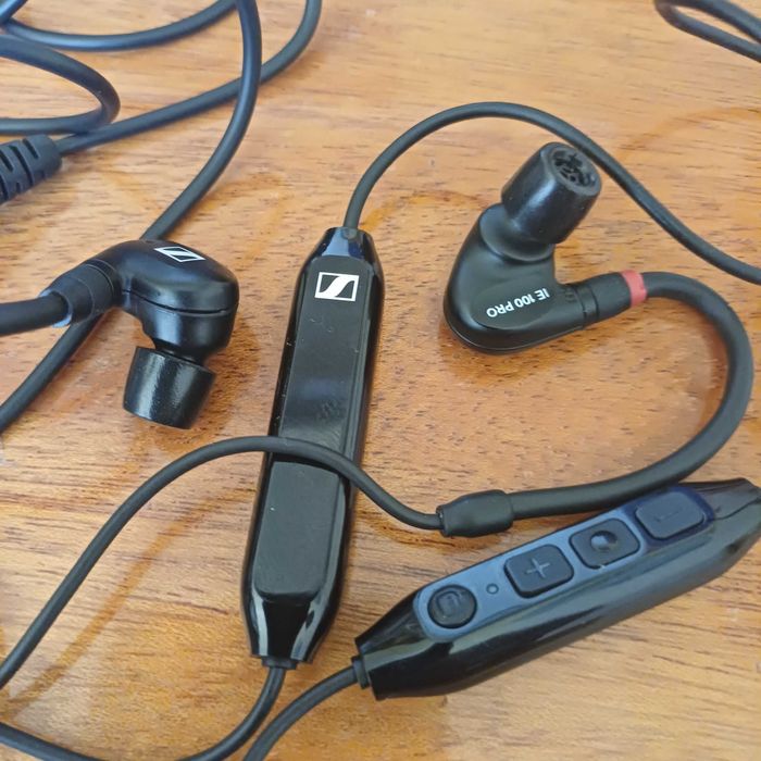 Słuchawki douszne Sennheiser IE 100 pro kabel + BT