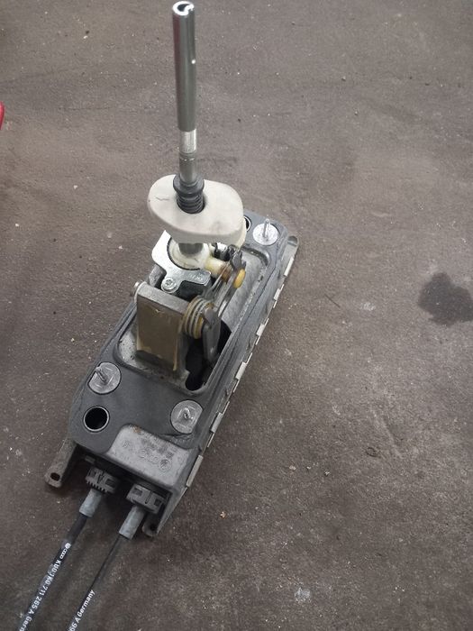 Lewarek zmiany biegów golf 5