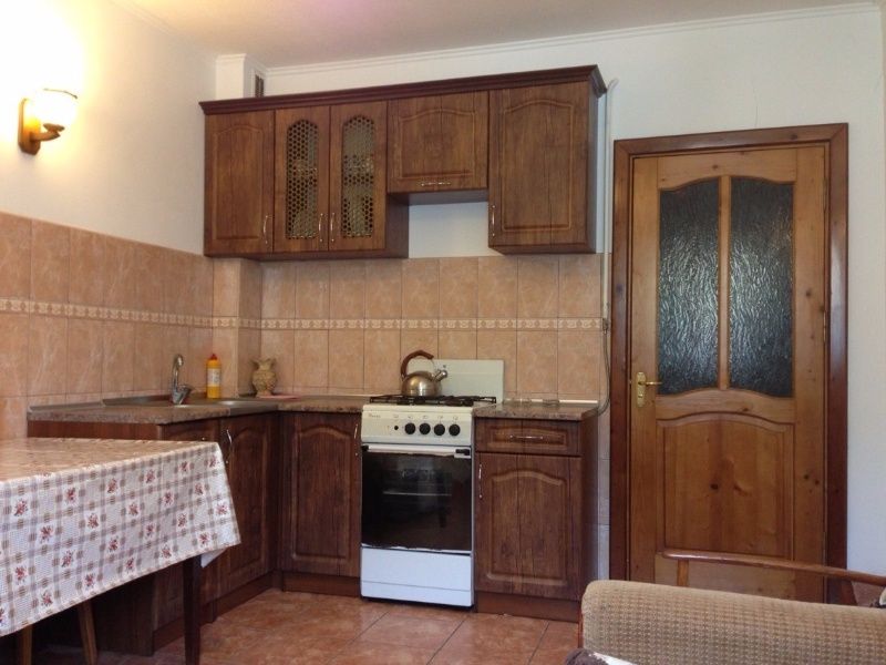 Котедж Ортус, проживання, окремі номери. Святкування. 12+ чоловік