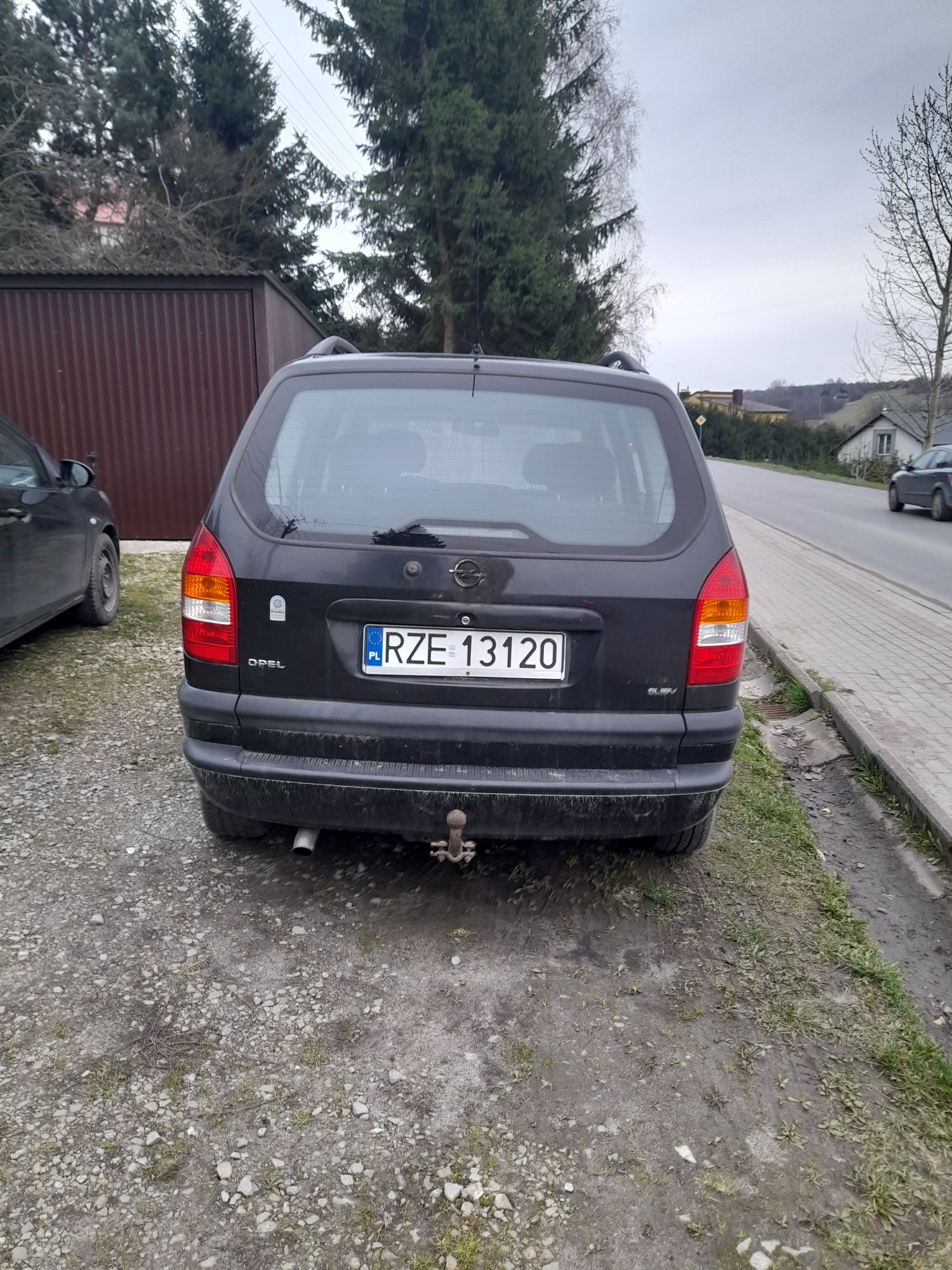 Opel Zafira 2.0 dtj