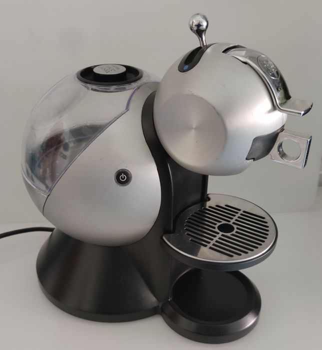 Vendo máquina de café Dolce Gusto da Krups