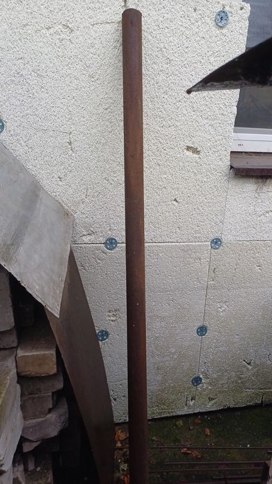 Три товстостіні труби