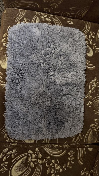 Килимки до ванної кімнати