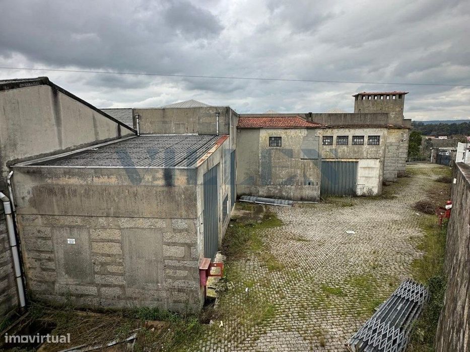 Armazém em Rebordões, Santo Tirso