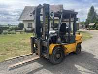 Wozek widłowy heden 4000 kg gazowy perkins