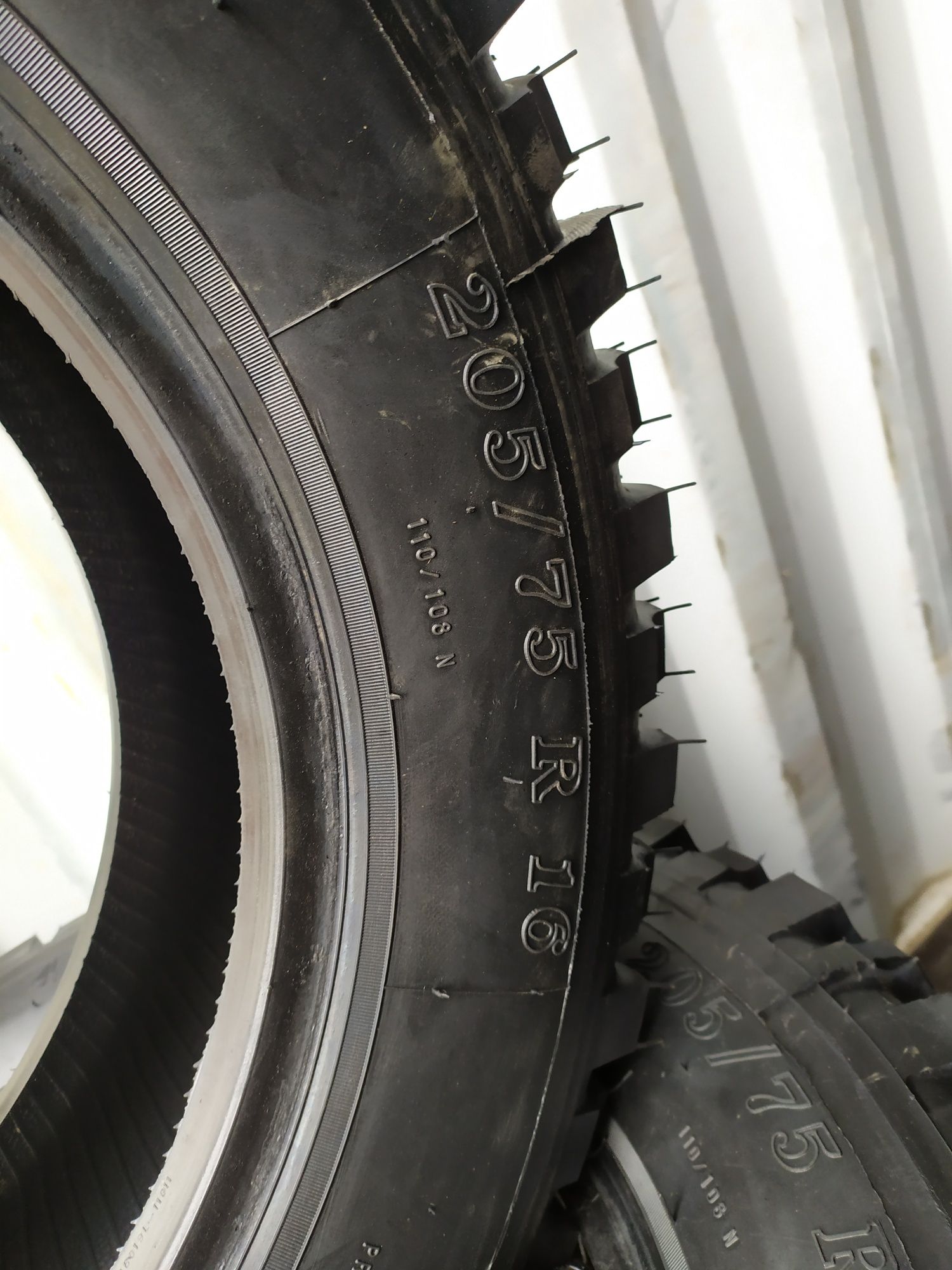 Opony Bieżnikowane 205/75R16C 4x4 M/T Dakar Jasło Montaż