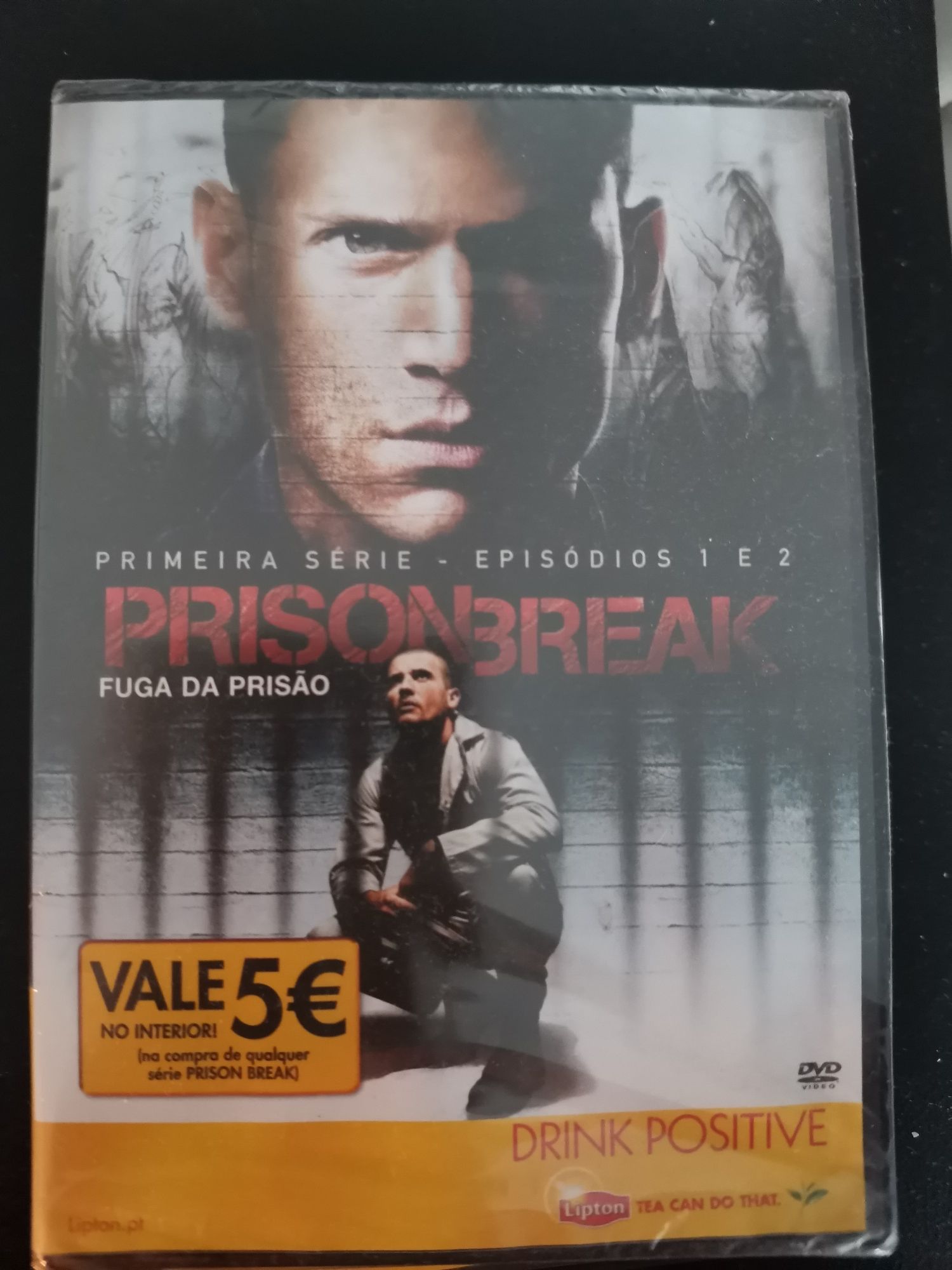 DVD filme A marcha dos pinguins e série Prisión break