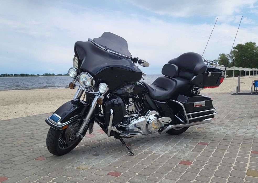 Harley-Davidson FLHTCU Ultra Classic Electra Glide