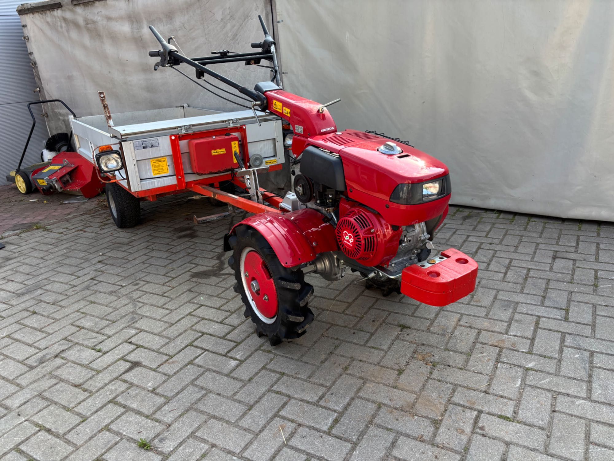 Traktorek Dzik Glebogryzarka Honda f810 Plug BCS goldoni Ferrari