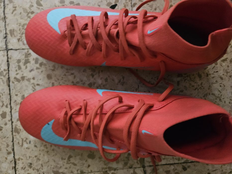Chuteiras numero 40 da nike originais