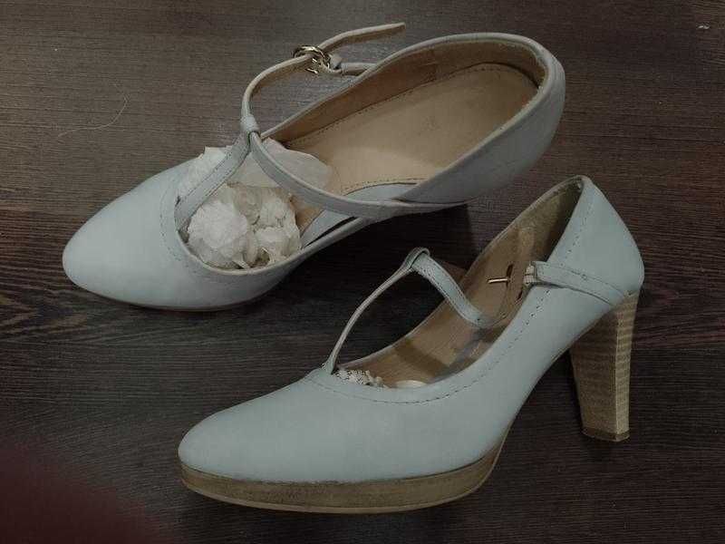 Туфли босоножки натур шкіра 38-39