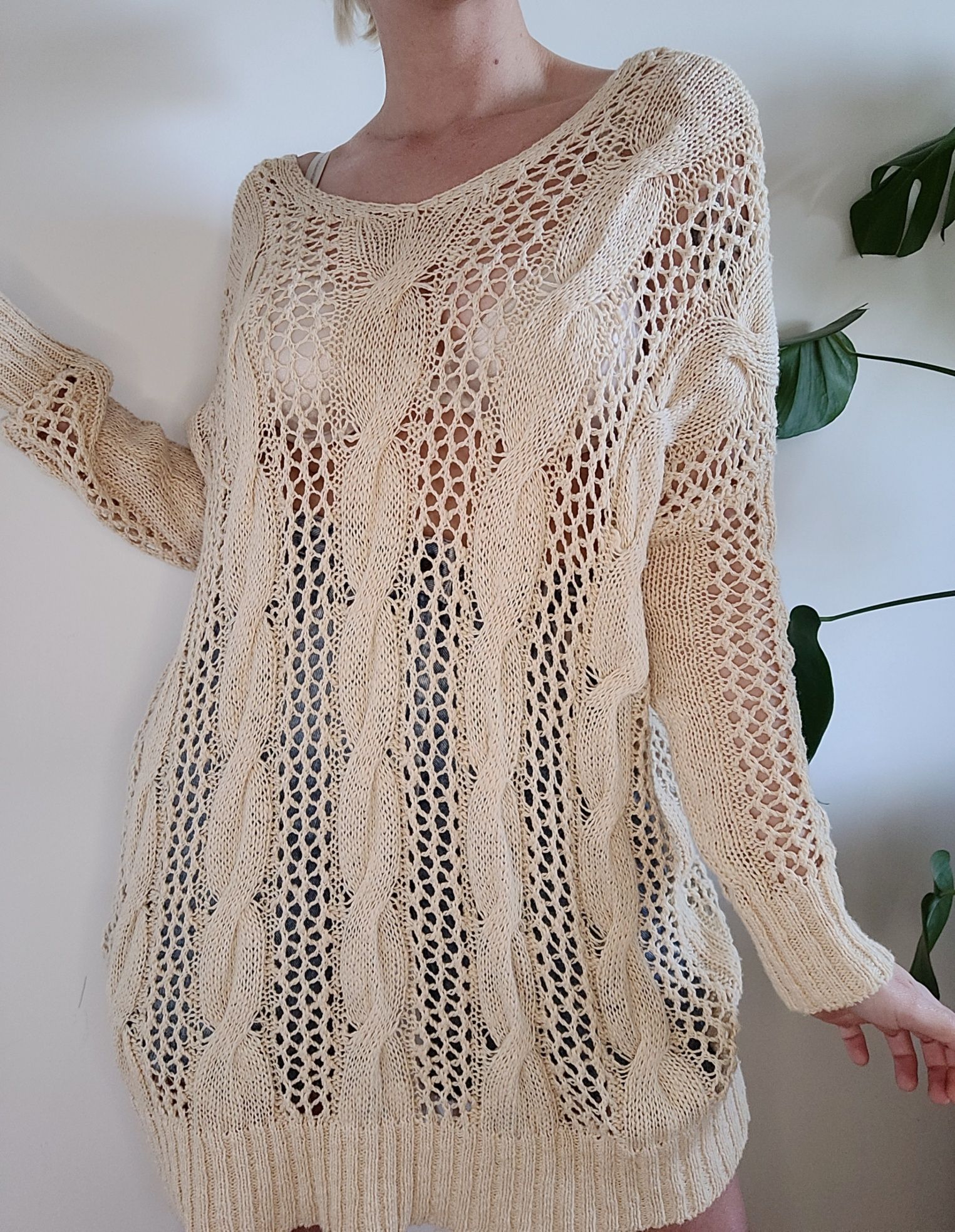 Długi ażurowy sweter oversize boho vintage