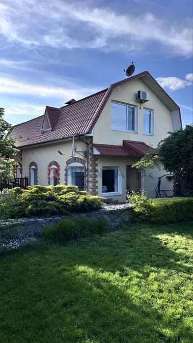 Продам стильний будинок Космос