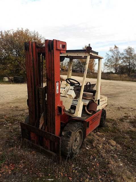 Продам вилочний погрущик