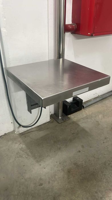 Balança inox "150kg"