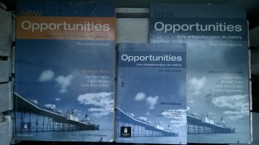 Książki do nauki języka angielskiego Opportunities