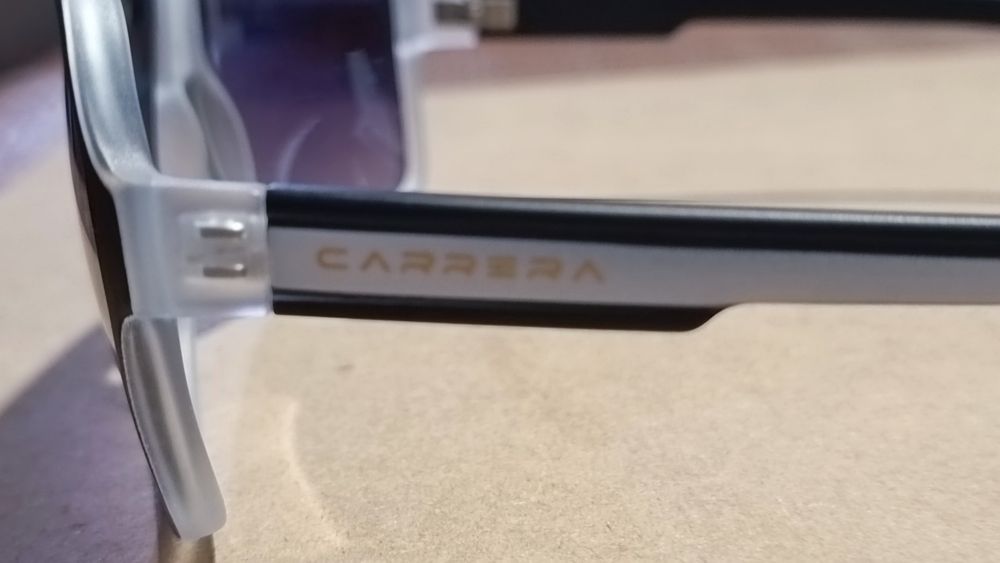 Óculos de sol Carrera NOVOS