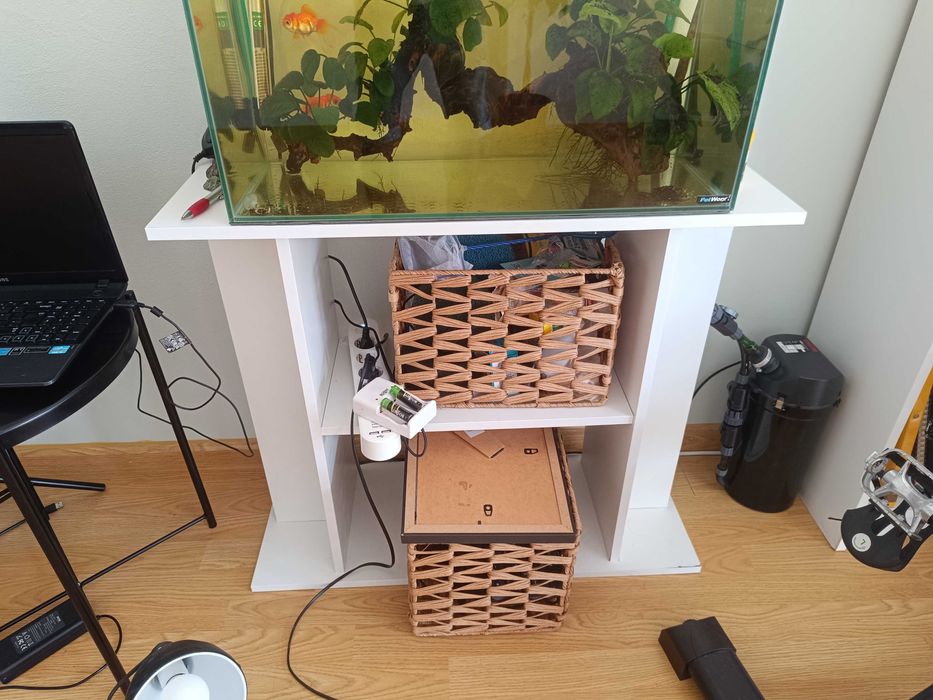 Aquário Novo + Móvel Aquário