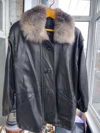 Куртка кожаная зимняя с натуральным  меховым воротником